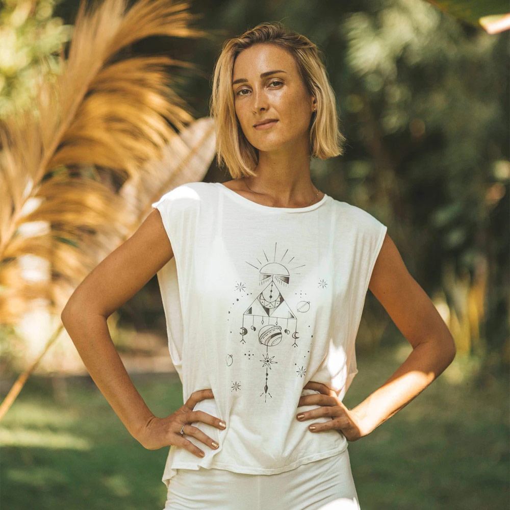 devayana-clothing-par-julie-happy-n-good